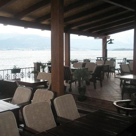 Hotel Anderba Krasići Bagian luar foto